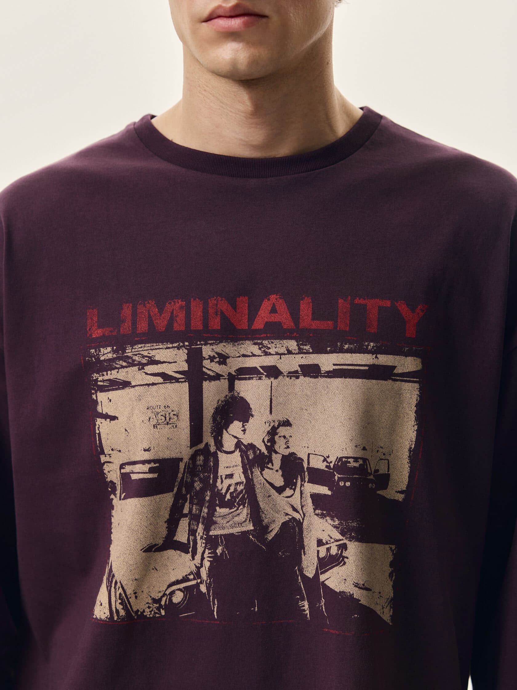 Лонгслив LIMINALITY