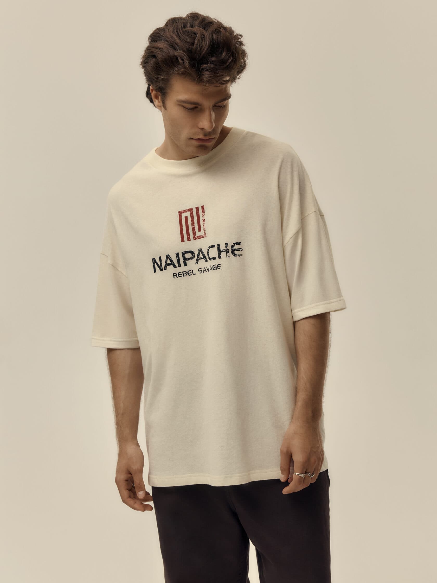 Футболка VINTAGE NAIPACHE GLYPH